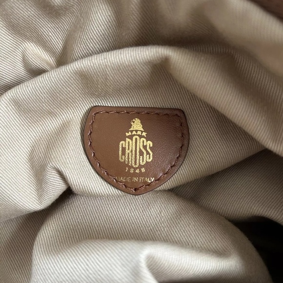 Mark Cross Scarf Hobo Bag Smooth Leather Acorn Brown NWT Made in Italy - Picture 4 of 7